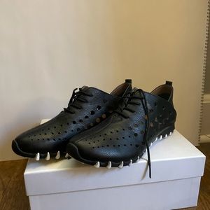 Lit Foot shoes